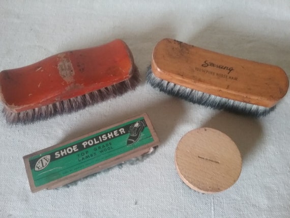 Set of 4 vintage wooden Shoeshine brushes - image 10