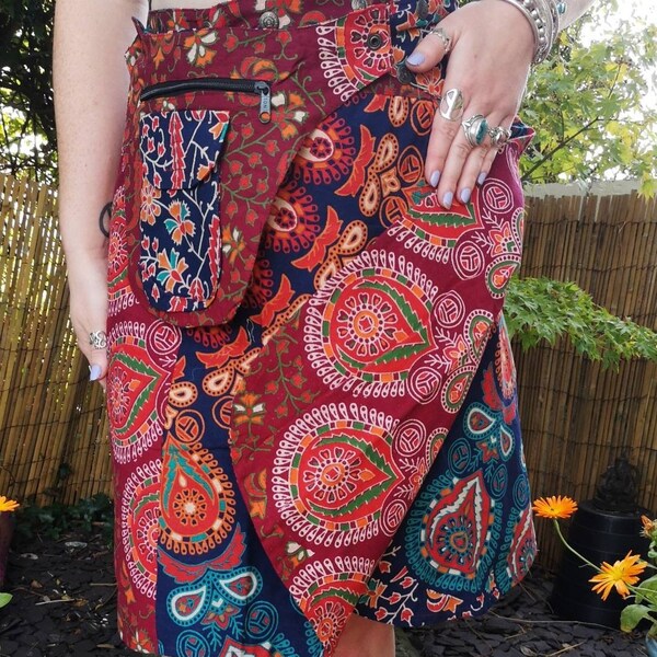 Ladies Reversible Mandala Wrap Popper Skirt, Pouch Attached, Flower Detail, One Size Hippie Wrap Skirt Festival Hippy  Bohemian