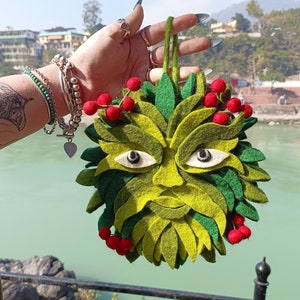 Greenman Felt Hanging | Handmade Pagan Ornament | Greenman Celtic Decoration | Greenman With Berries | Beltane May Day Nature God Earth |
