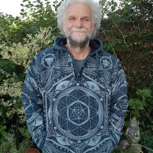 Met fleece gevoerde Flower of Life-hoody, heilige geometrie Boho-festivaltrui