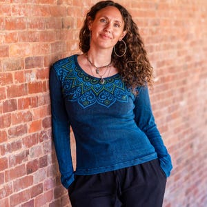 Haut à manches longues délavé à la pierre avec motif mandala pour femme, festival bohème hippie coloré, 8 10 12 14