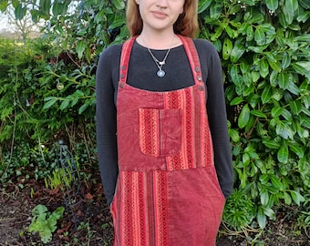 Two tone stonewash pinafore, Stripe woven pattern pinafore dress, Red Purple Blue Green, 10 12 14, Hippy boho hippie