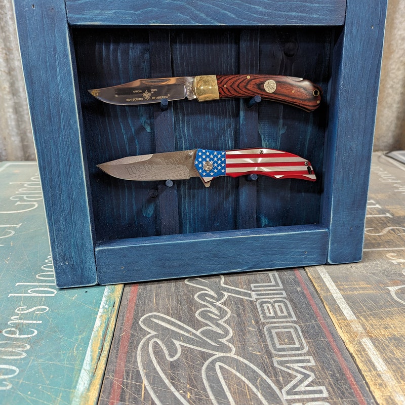 Pocket Knife Display Case - Etsy