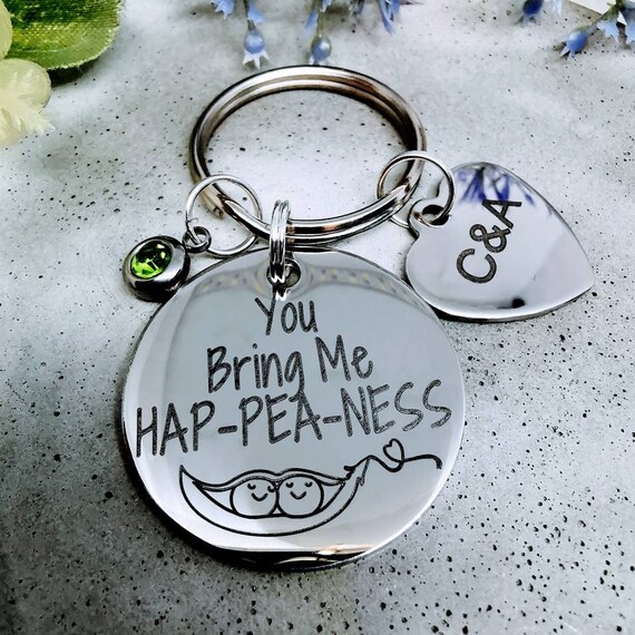 Pea pod keyring store