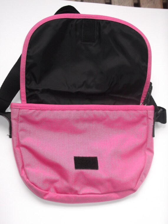 EASTPAK come nuovo Borsa a Tracolla Eastpak Vintage rosa | Etsy Italia