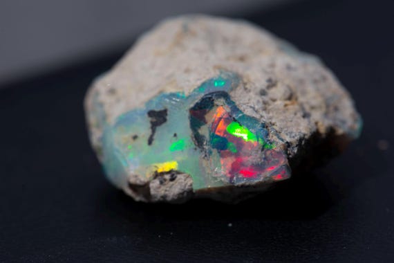 Dendritic Rough Ethiopian Opal Crystal: 22ct Large Freeform for Cutting (20x15x5mm)