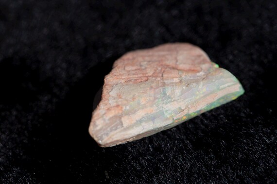 small 7 ct carat Rainbow Opal Shell Med Size Rough Opal Freeform Rock A++++ Fire