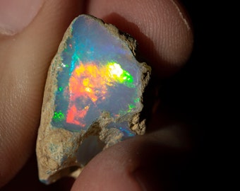 Beautiful 5 grams 29 ct carat Large Size Rough Opal Freeform Rock A++++ Fire Ships World Wide FROM USA