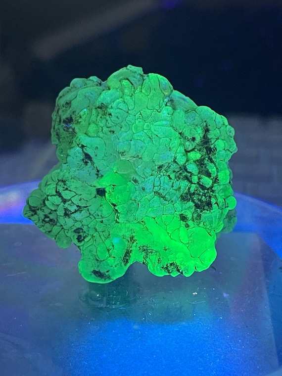UV reactive Hyalite Opal Rough Beautiful No  Fire only UV reactive 20 gram hyalite opal medium grade was 310.00