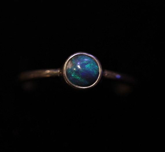 Rainbow Red Australian Opal Ring fine silver .925 Size 8 AUSRNG0039