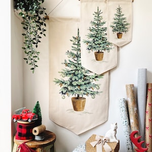 Christmas Tree Wall Hanging Banner Flag • Organic Cotton Scandi Christmas Decor Ornament Nordic Decoration Wreath Letterbox Gift