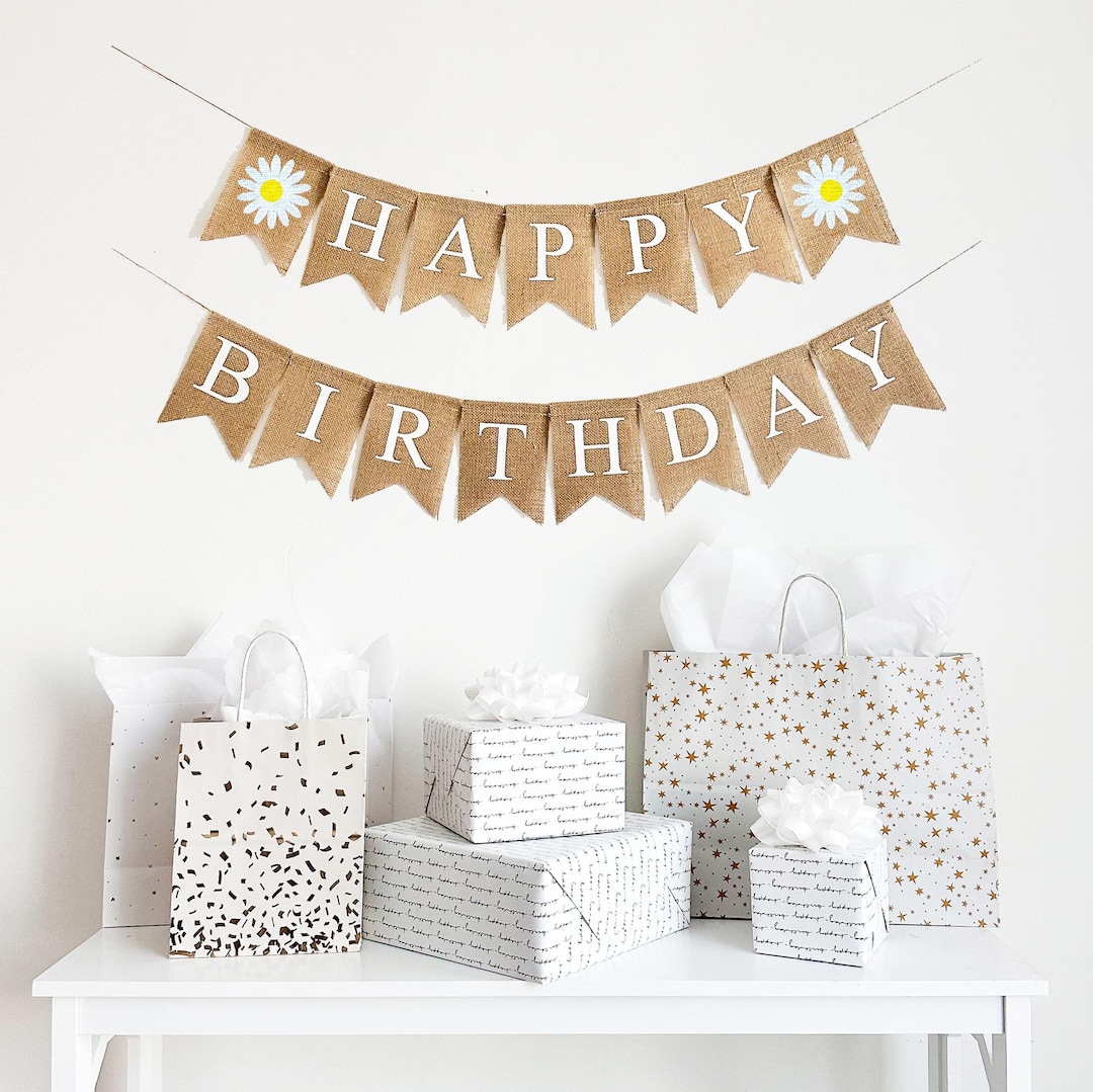 Gelukkige verjaardagsbanner | Verjaardag wilde bloemen |  Madeliefjesthemafeest | Aangepaste verjaardagsbanner | Groovy  feestdecoraties | - Etsy België, image size:1080x1079