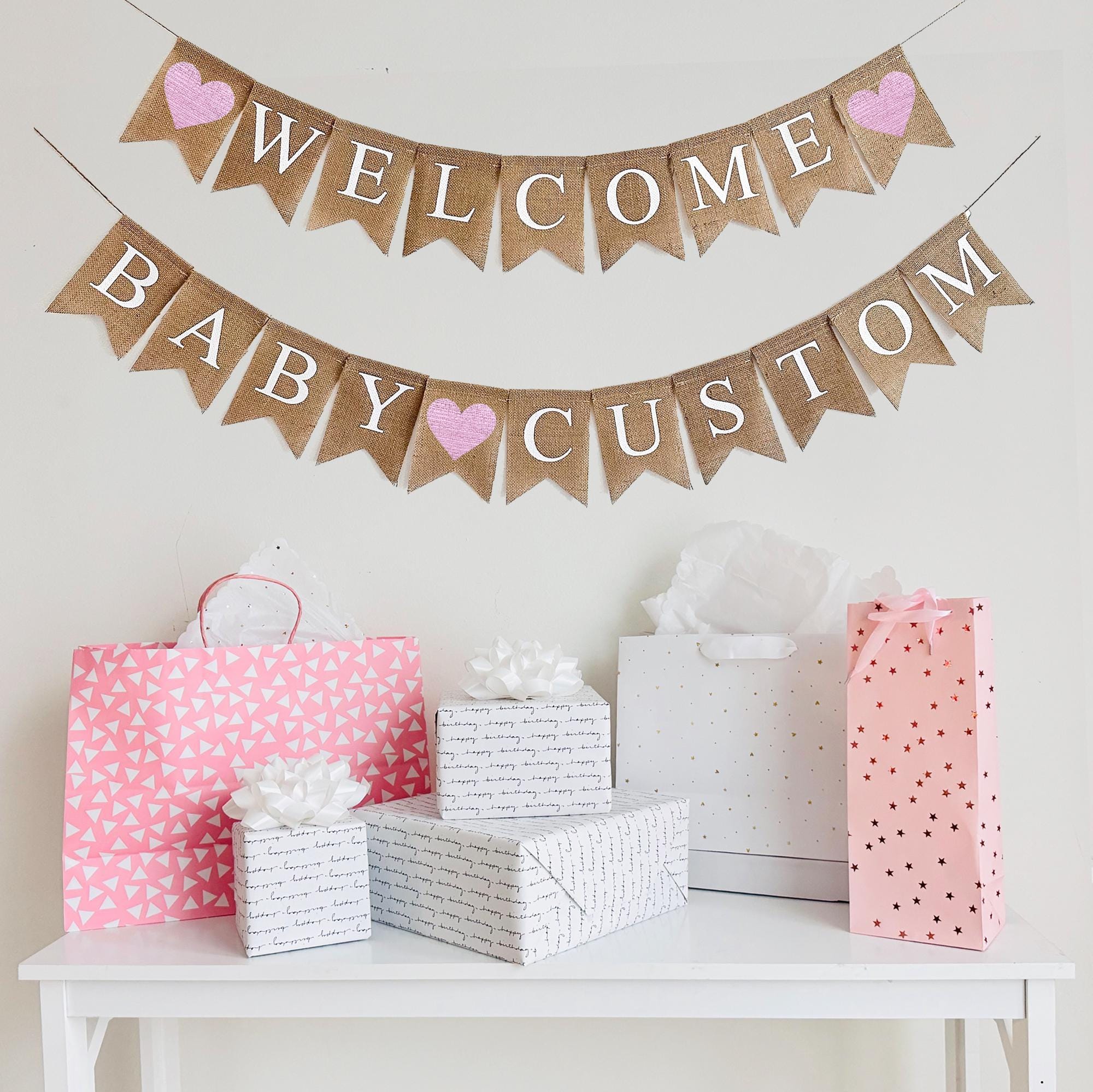 Wilton Baby-Girlande-Set – Welcome Girlande 1,8 M, Mit 24 Karten & Wäscheklammern, Babyparty-Deko