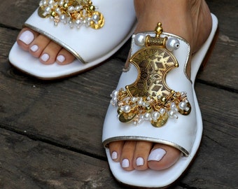 Sandalias "Cleopatra" Blancas (hechas a mano a pedido)