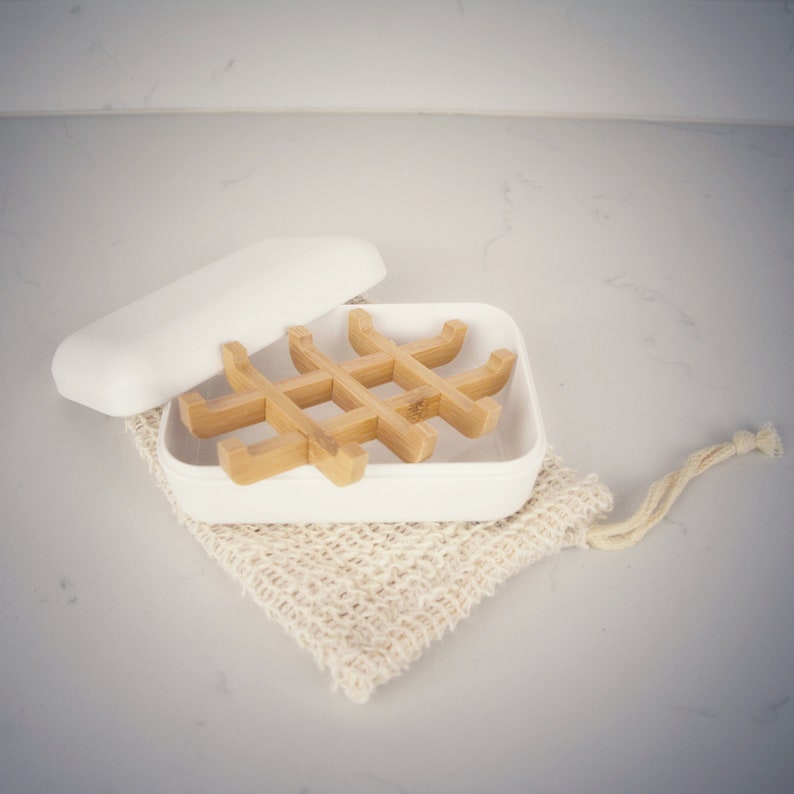 Eco-Friendly Bamboo & Cornstarch Fibre Travel Soap Dish image 6