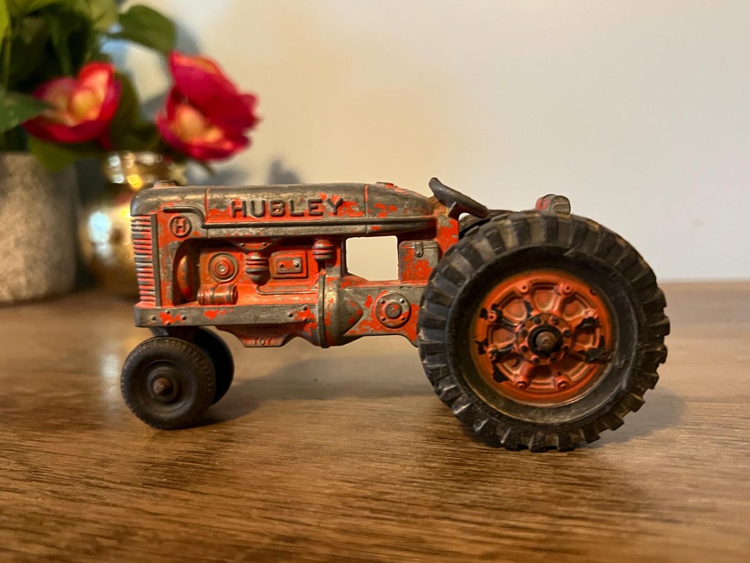 Vintage 1950s Hubley Kiddie Toy Tractor Metal Tractor the Hubley