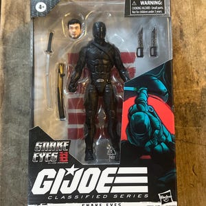 Hasbro GI JOE - Snake Eyes CLassated Series - Snake Eyes Actionfigur - Mint in Box - Vollständige Actionfigur