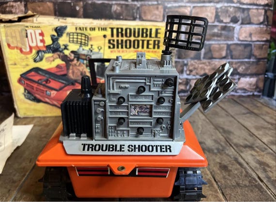 Vintage 1974 GI JOE Adventure Team - Fate of the Trouble Shooter