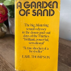 A Garden Of Sand by Earl Thompson ( 1972 Signet Books Paperback) Romance Novel