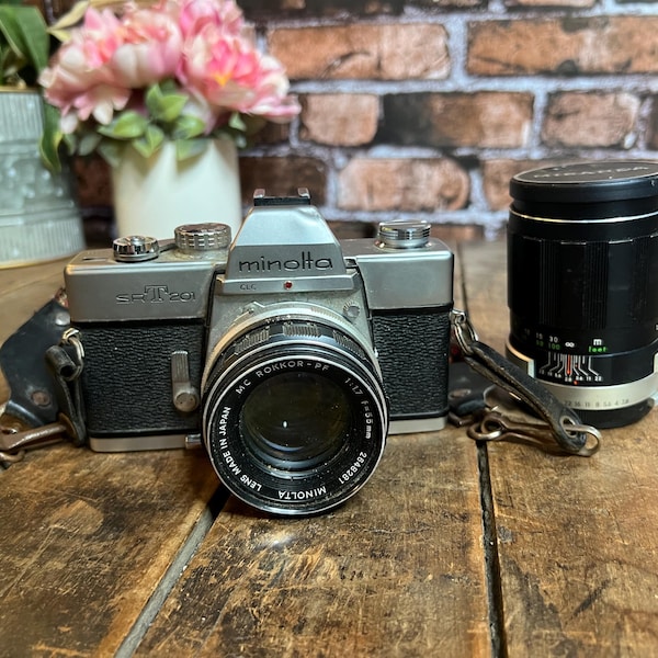 Vintage 1975 Minolta SR-T 201 Film Camera w/ Miranda 135mm Lens