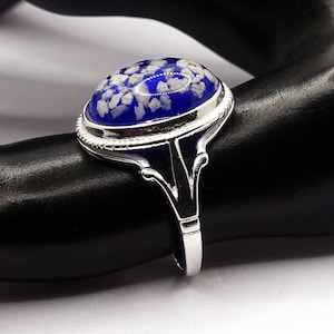 Rope-edged Silver Oval Ring with Resin Stone - cherish memories with hair or pet ashes
