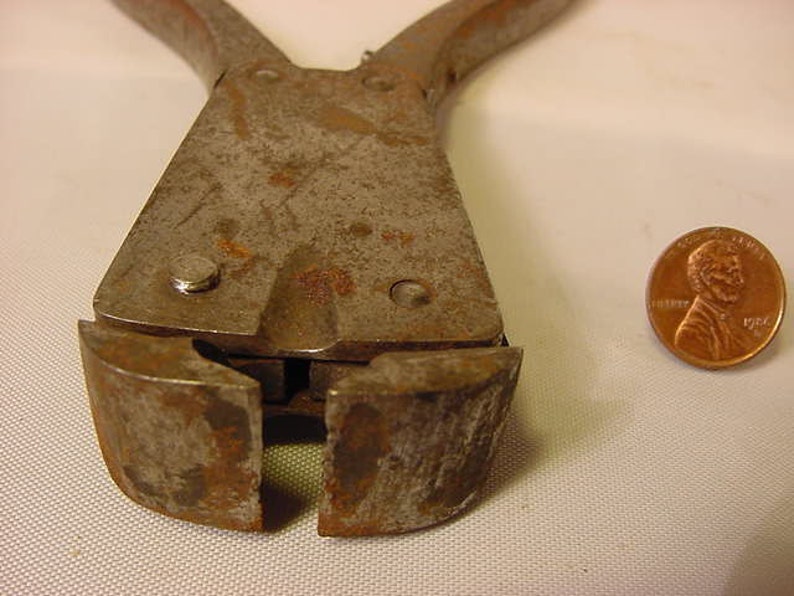 Tofte Rustic Pinchers Wire Cable Stripper Hand Tool Pliers