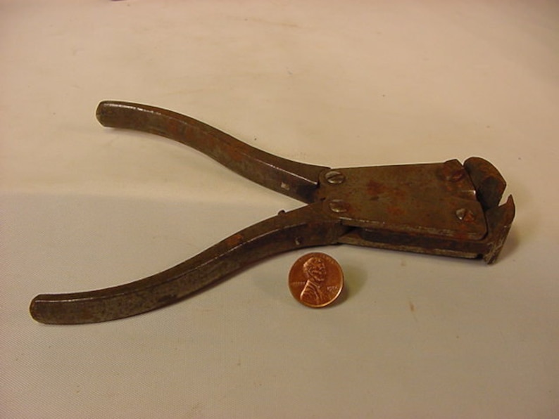 Tofte Rustic Pinchers Wire Cable Stripper Hand Tool Pliers