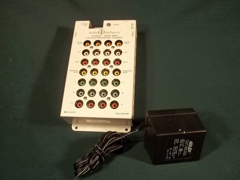 Universal Distribution Amplifier * Audio Authority * Model 985U Universal Distribution Amplifier * Audio Authority * Model 985U