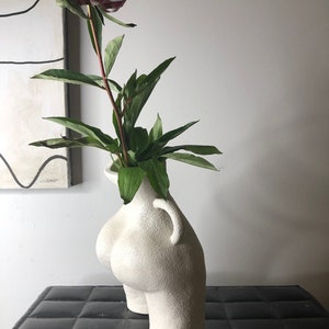 Female Curvy Cheek Body Vase Art Piece Booty Decorative Planter Cheeky Centerpiece Nude Body Textured Art image 2