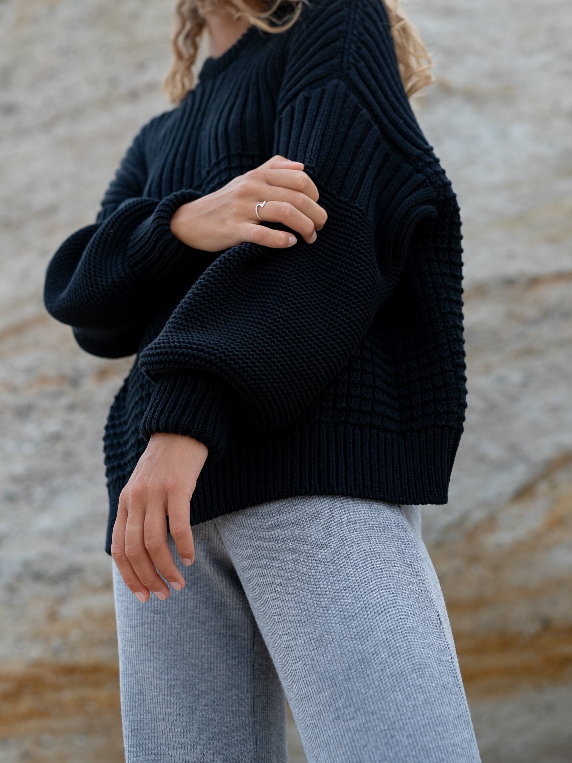 Black Cotton Sweater for Women, Chunky Knit Oversized Pullover 