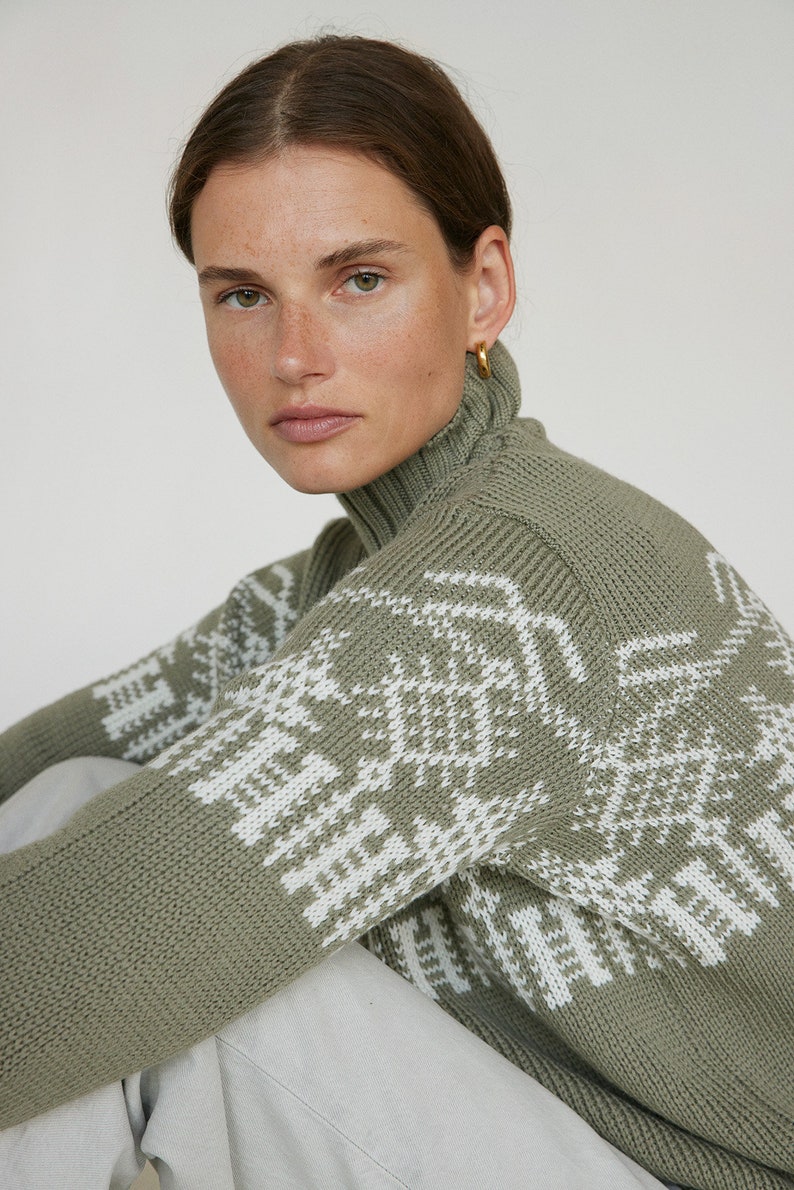 Sage green winter fairisle sweater, sustainable merino wool turtleneck sweater, perfect winter gift, fitted chunky patterned knit sweater image 4