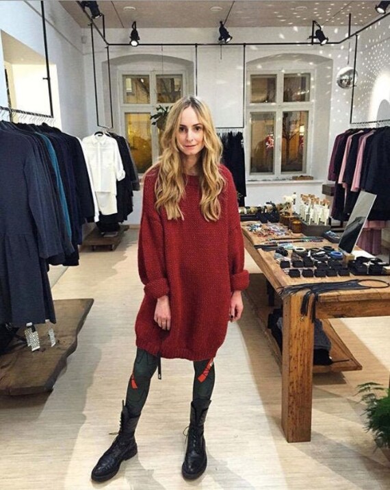 Buy > red knitted jumper dress > in stock