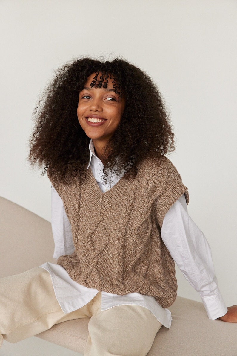Braune grobstrick Pullover Weste aus Alpaka Wolle für Frauen, Geschenk für Mama, Oversized Pullover, Zopfmuster, benutzerdefinierte Geschenk für Sie Bild 1