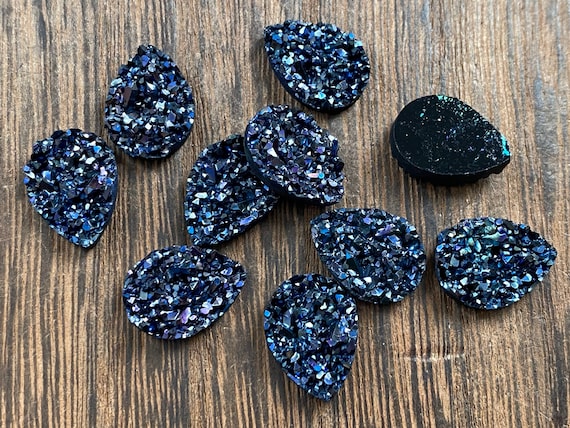 Resin Cab - Teardrop Small, Druzy - Silver Resin Cab - Teardrop Small, Druzy - Silver