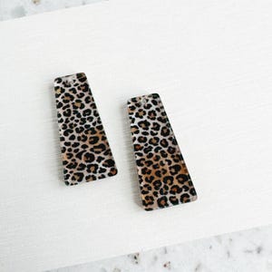 Leopard Print Acrylic Earring Blanks: DIY Jewelry Supplies (4pcs)