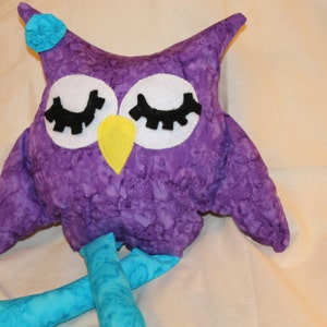 Owl, purple owl, plush owl, stuffed, shabby chic owl, Toy Owl, Nursery Decor, Sofa Pillow, Baby Toy, Home Decor, Party Favors, new Baby Gift