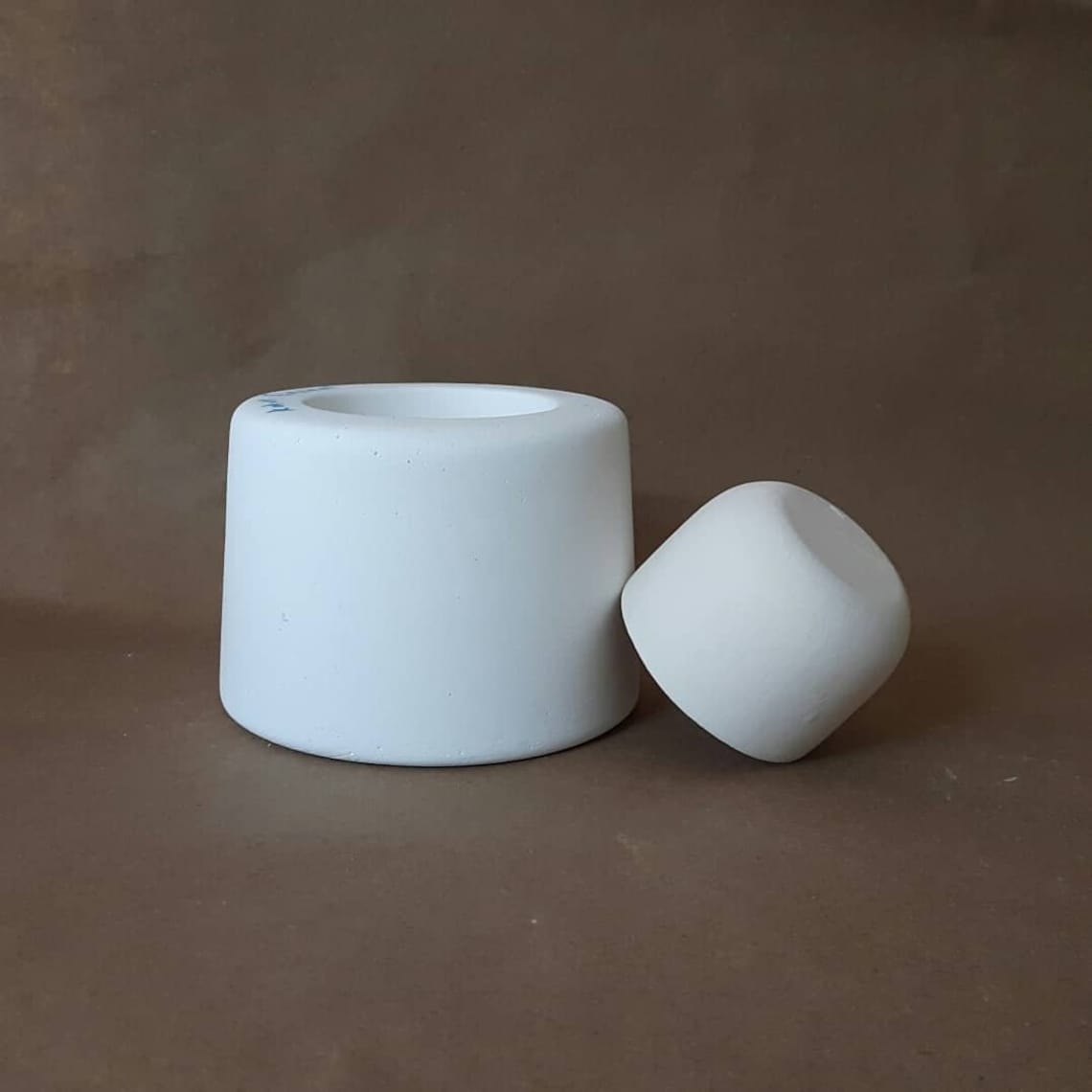 Slip casting ceramic molds lokisterling