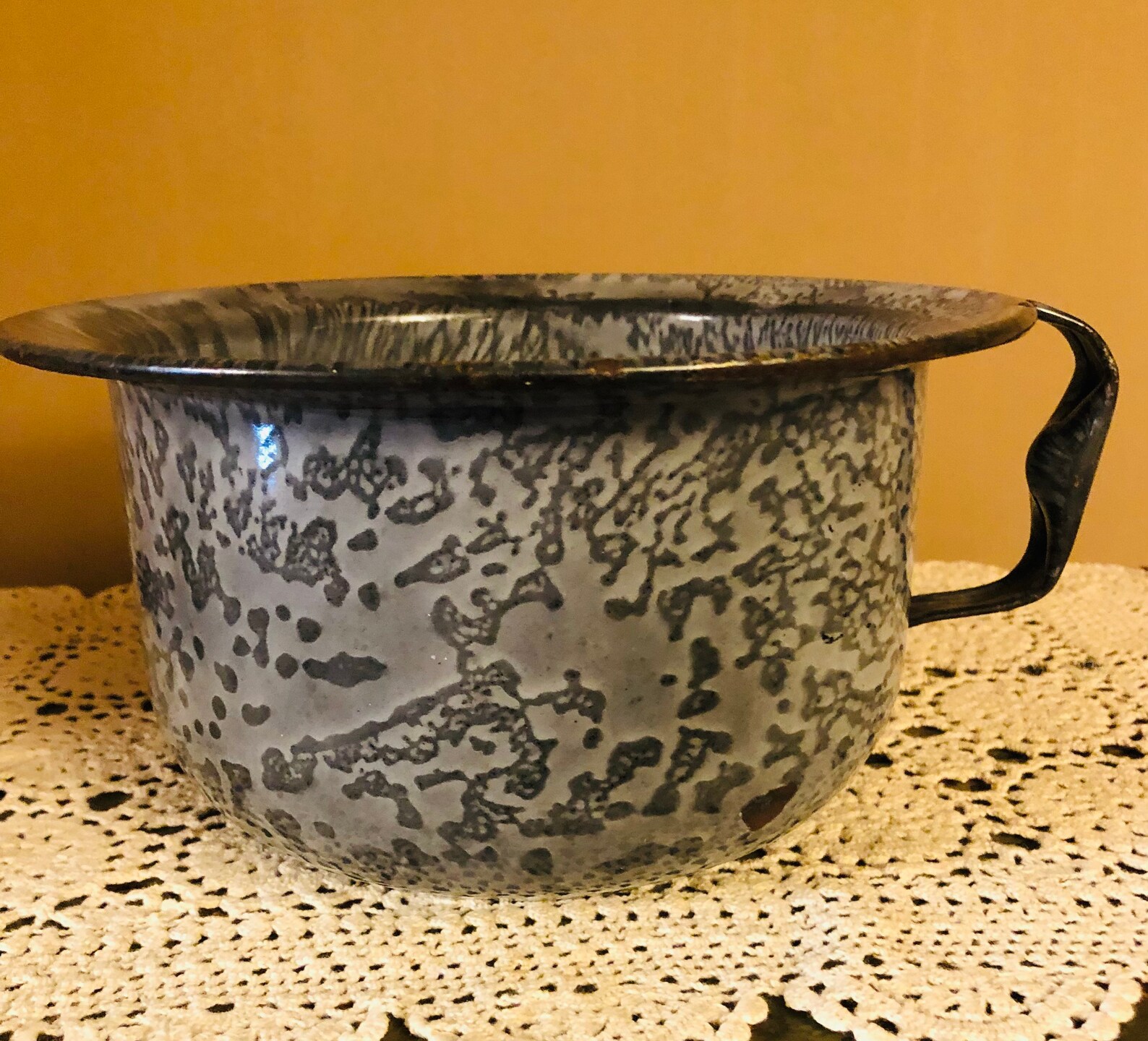 Antique Gray Granite Enamelware 8 1/2 Bowl With Handle Etsy
