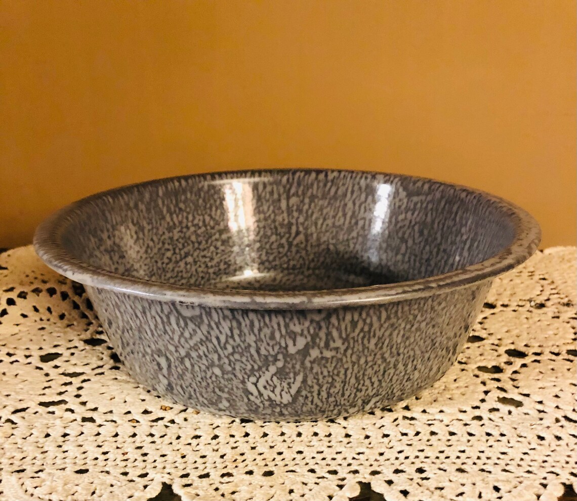 Antique Gray Granite Enamelware 8 7/8 Bowl Etsy