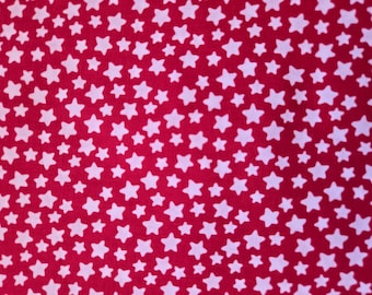 White stars on red fabric - Quilting