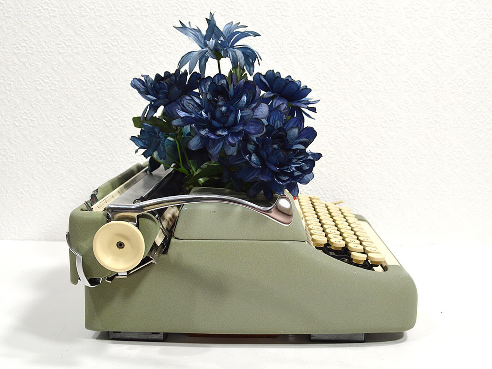 Typewriter Planter Unique Upcycled Planter Box Made From Etsy