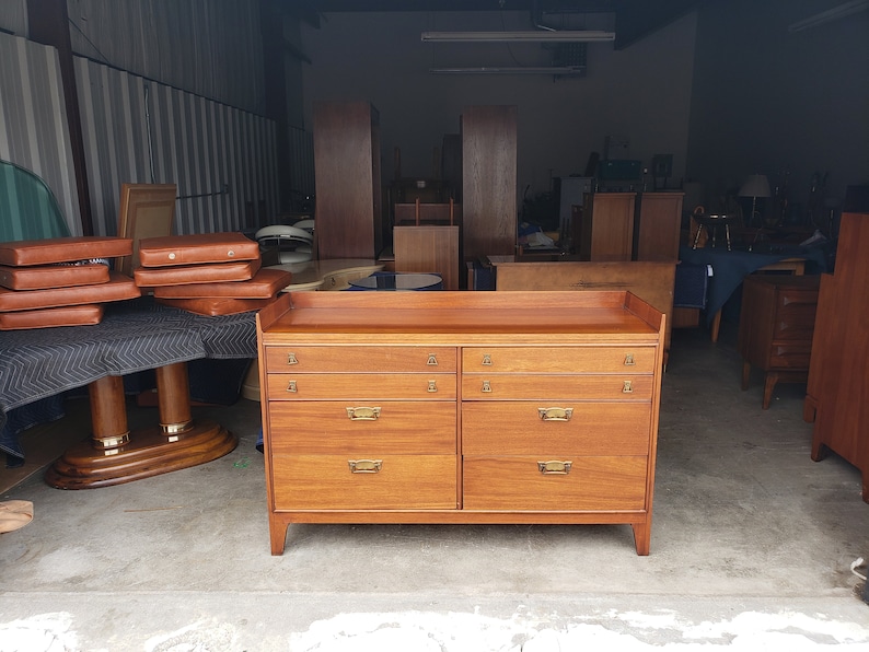 Vintage 1950 S Mahogany Dresser Set Unique Furniture Makers Mid Century Modern Brass Hardware Raised Edges Terrific Quality Mcm Bedroom Home Living Vintage 1950 S Mahogany Dresser Set, Unique Furniture Makers Dresser