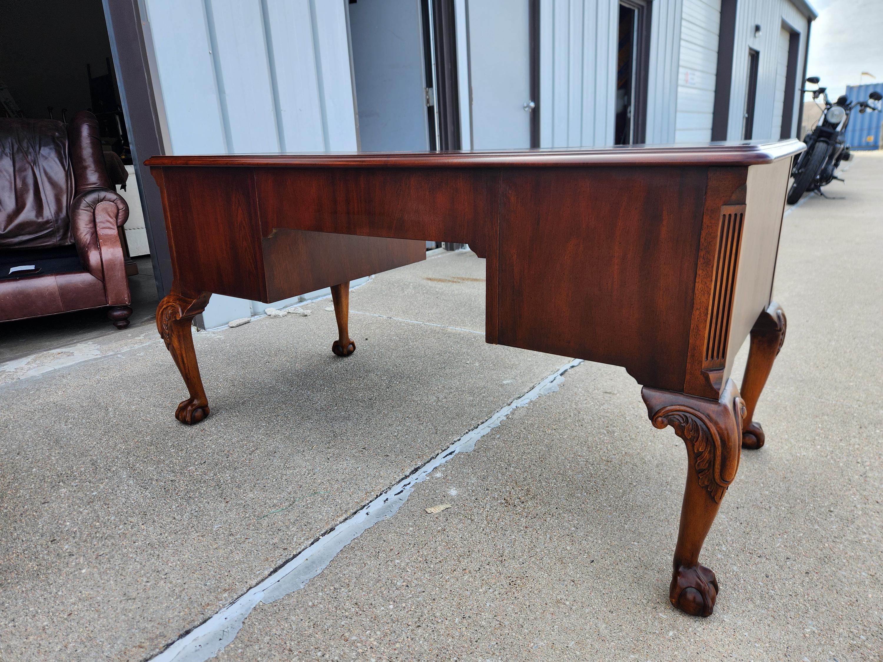 HEKMAN ヘクマン アメリカ　ヴィンテージ　ミッドセンチュリー Midcentury Modern Hekman 60's Vintage Walnut Lamp or End Table