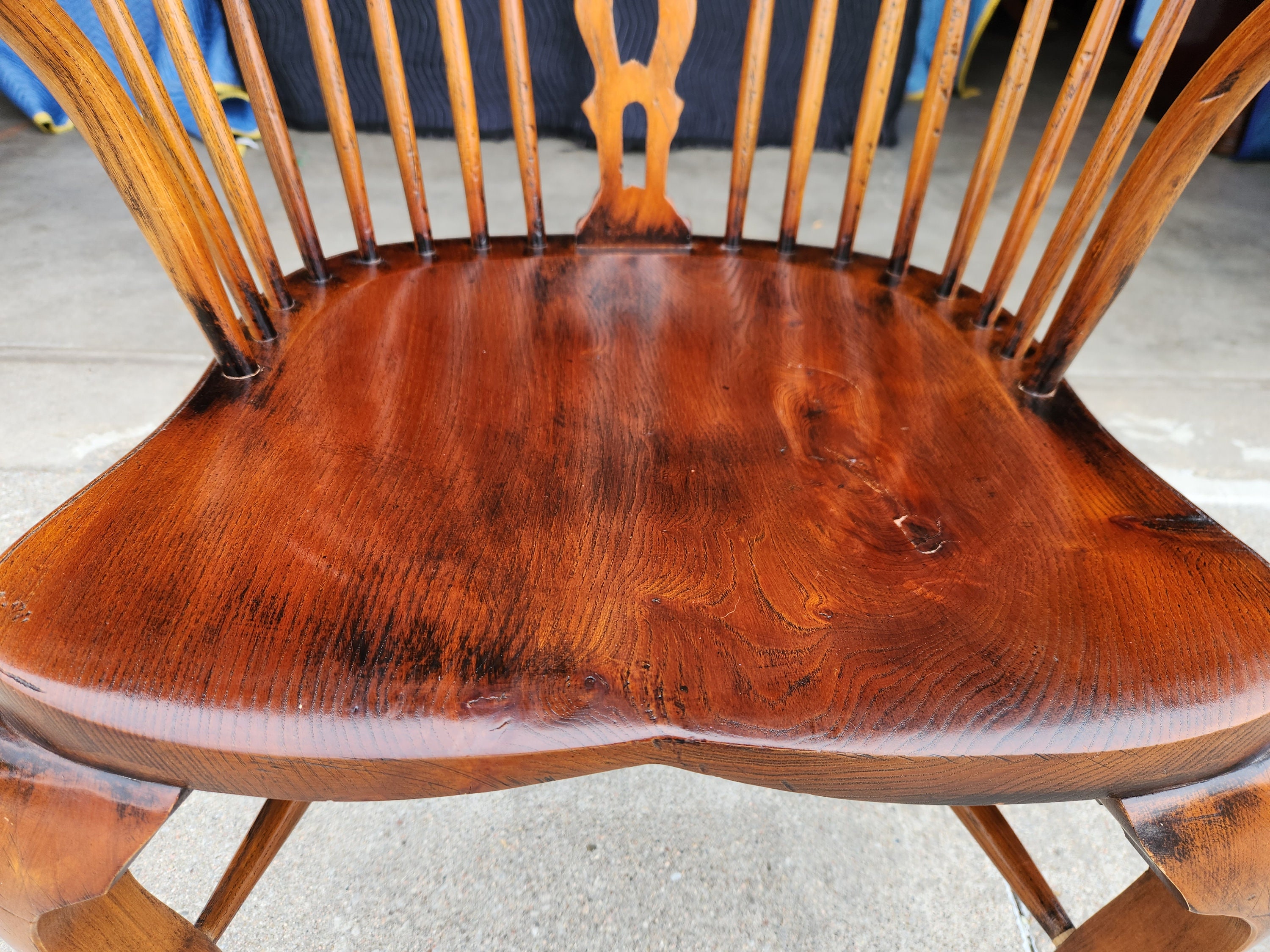 家具 Vintage Windsor chair Antique Windsor Oak Wood Arm Chair • Rare Early 1900's • Sack Back