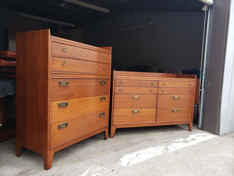 Vintage 1950 S Mahogany Dresser Set Unique Furniture Makers Mid Century Modern Brass Hardware Raised Edges Terrific Quality Mcm Bedroom Home Living Vintage 1950 S Mahogany Dresser Set, Unique Furniture Makers Dresser