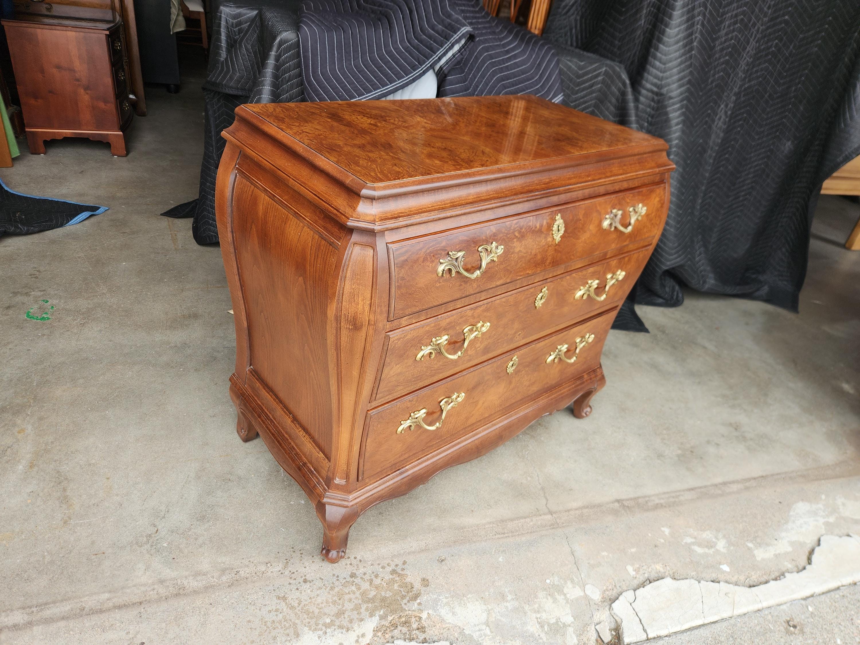 Henredon Chest - Etsy