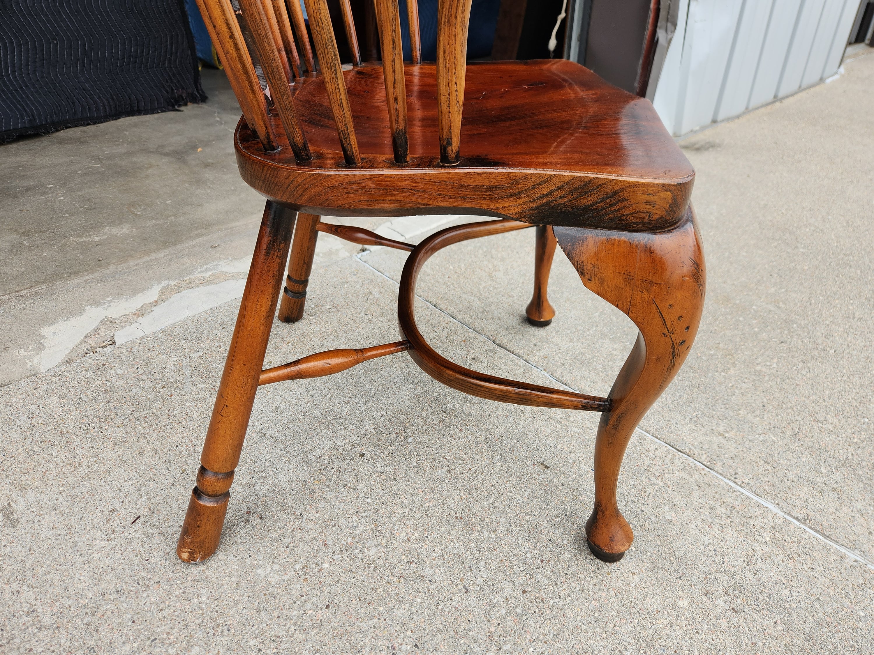 Antique English Handmade Windsor Chair Cabriole Front Legs Great