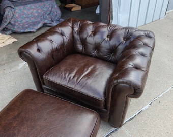 Vintage Chesterfield Club Chair English-Style Tufted Bassett Full Grain Leather Matching Ottoman Outstanding Condition