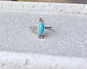 Turquoise Marquise Ring / Sterling Silver Handmade Gemstone Ring / Courage & Healing Crystal Jewelry / Minimalist Boho Ring