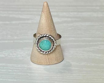 Turquoise Ring Size 6.5 / Sterling Silver Handmade Gemstone Ring / December Birthstone Jewelry for Calm, Protection & Clarity